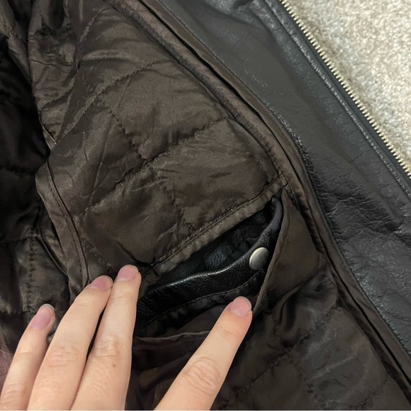 Wilson leather collared belted leather jacket with removable inside - Picture 9 of 15